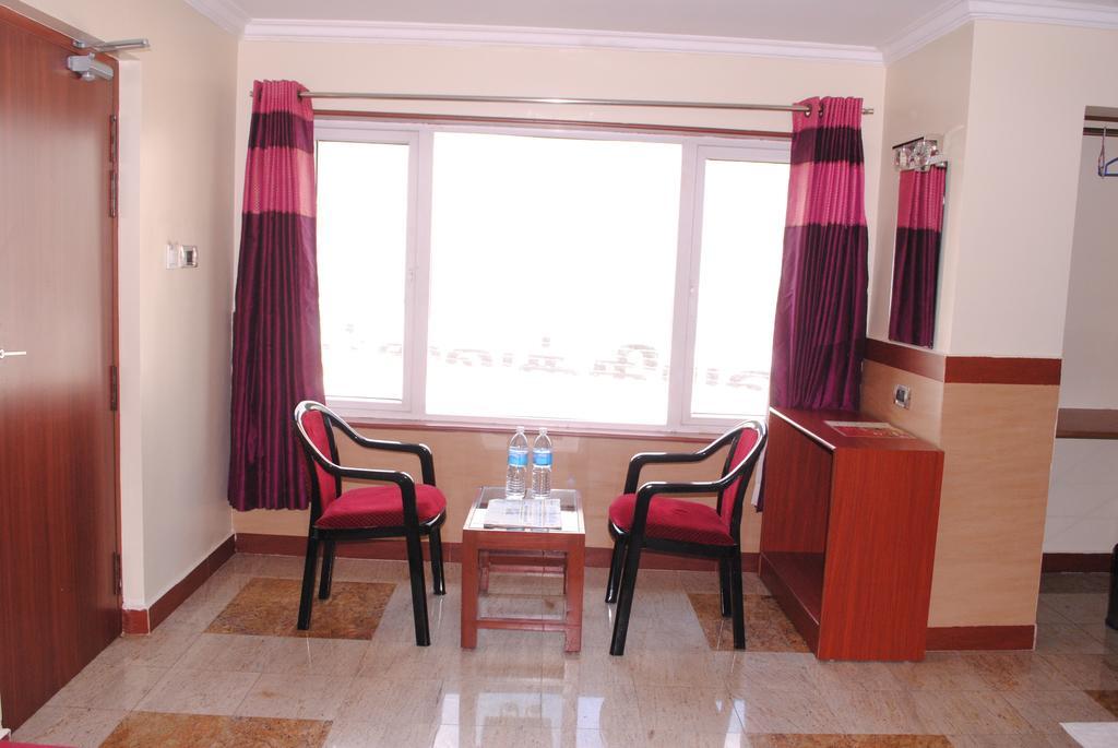 Everestparkresidency Ξενοδοχείο Tiruchirappalli Δωμάτιο φωτογραφία