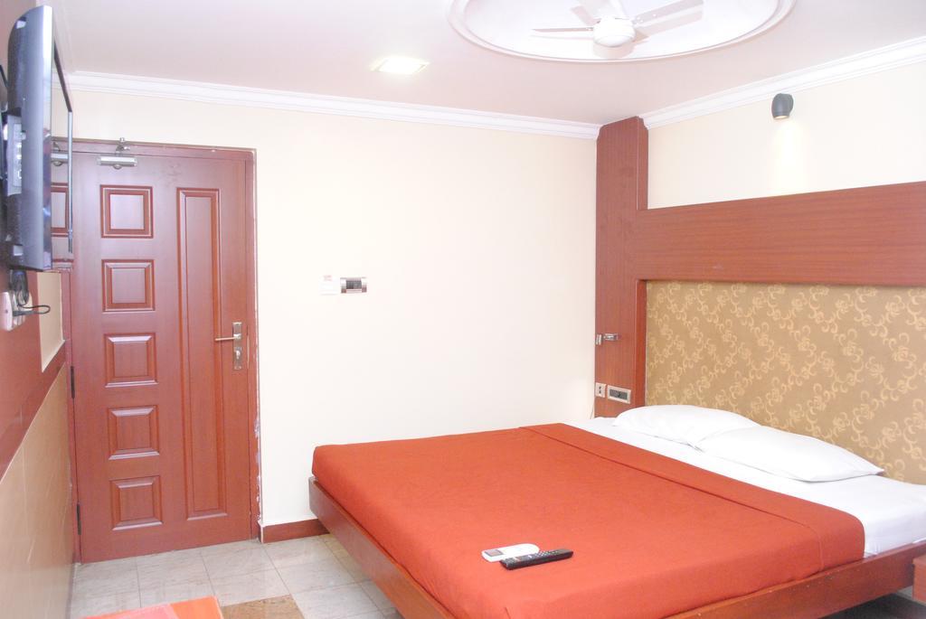 Everestparkresidency Ξενοδοχείο Tiruchirappalli Δωμάτιο φωτογραφία