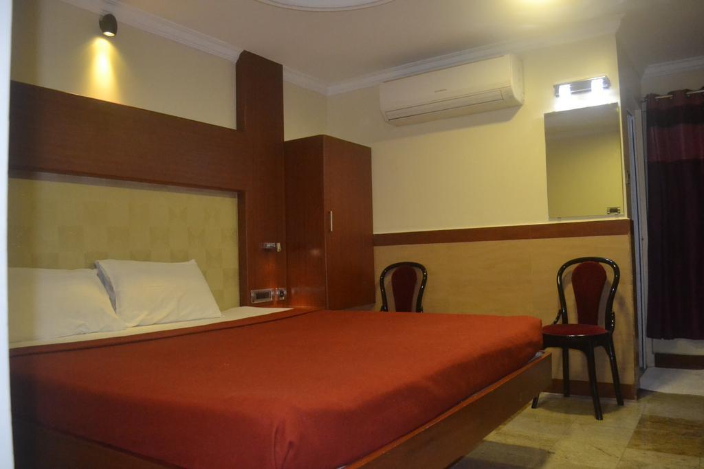 Everestparkresidency Ξενοδοχείο Tiruchirappalli Δωμάτιο φωτογραφία