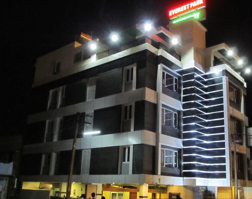 Everestparkresidency Ξενοδοχείο Tiruchirappalli Εξωτερικό φωτογραφία